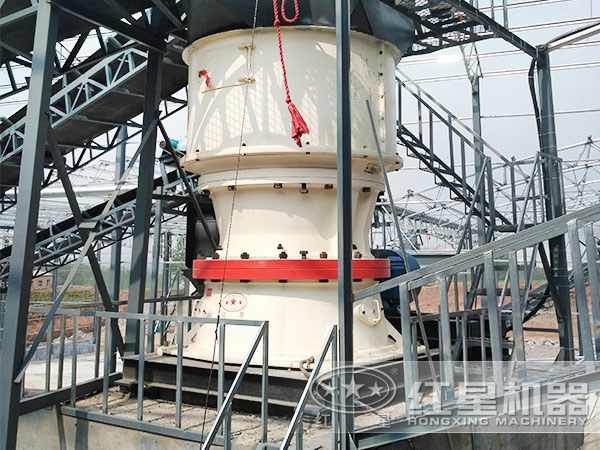 標準型圓錐破強大工作現(xiàn)場 標準型圓錐破強大工作現(xiàn)場