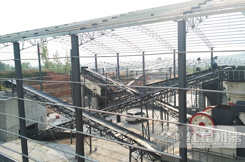 300-400噸石子破碎現場，粉塵少