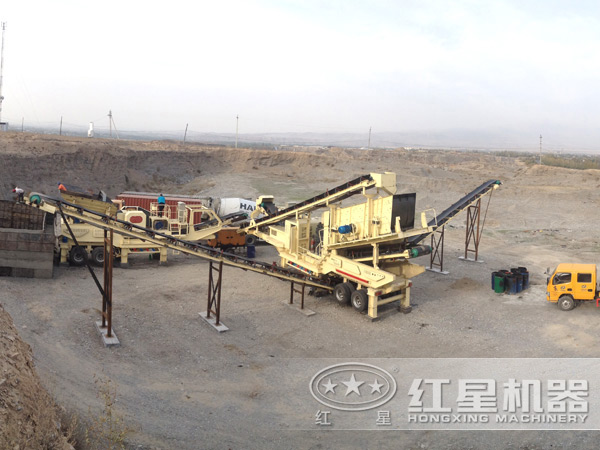 廣東清遠(yuǎn)新型節(jié)能環(huán)保移動(dòng)打砂機(jī)現(xiàn)場(chǎng) 廣東清遠(yuǎn)新型節(jié)能環(huán)保移動(dòng)打砂機(jī)現(xiàn)場(chǎng)