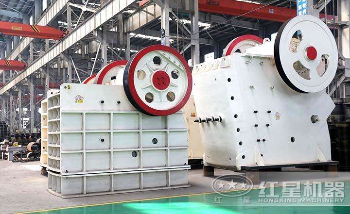 顎式破碎機(jī),破碎比大,產(chǎn)量高,使用壽命長 顎式破碎機(jī),破碎比大,產(chǎn)量高,使用壽命長