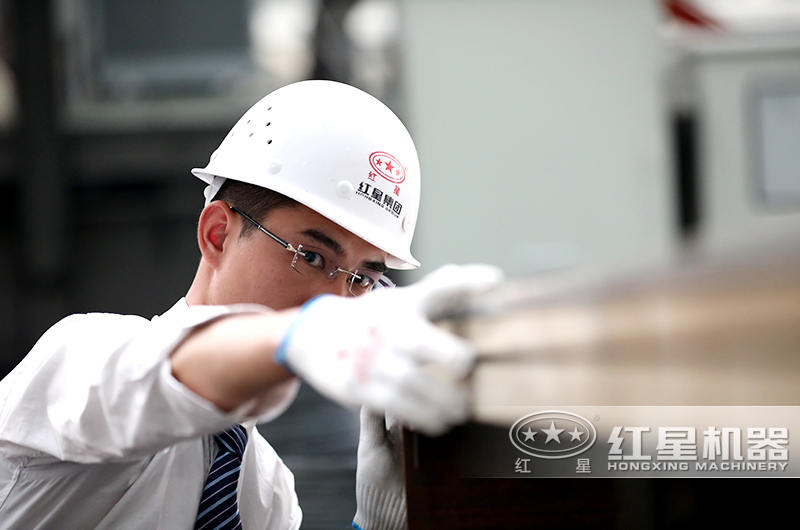 匠于心，精于品，紅星每一臺設備都精準生產