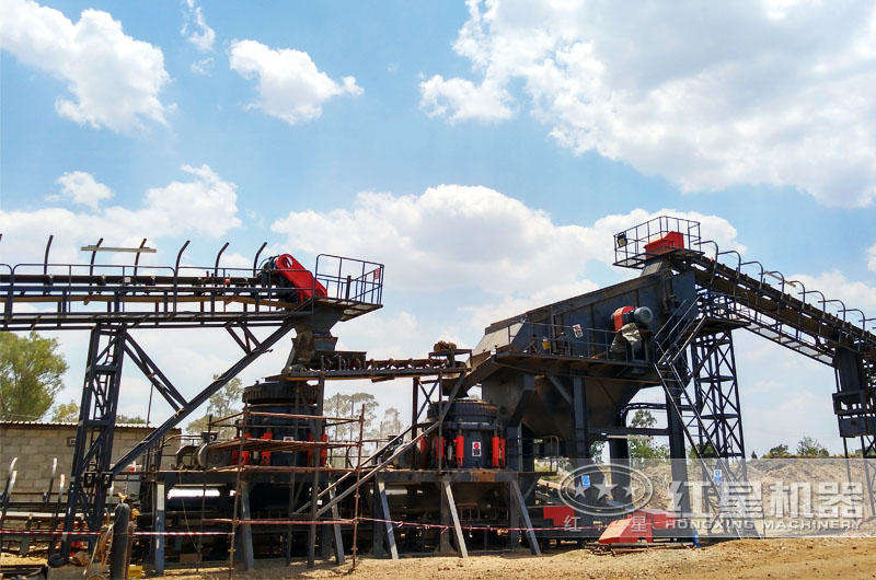 時產(chǎn)600噸液壓圓錐破現(xiàn)場，成品粒形好看