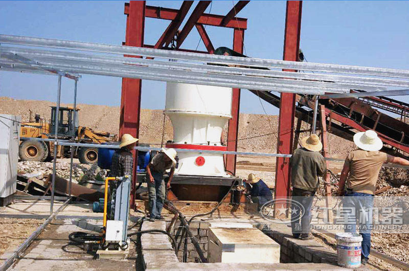 江西年產(chǎn)30萬噸石子破碎生產(chǎn)現(xiàn)場 江西年產(chǎn)30萬噸石子破碎生產(chǎn)現(xiàn)場