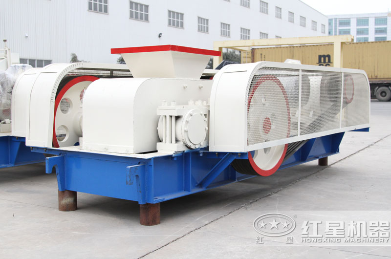 對輥式破碎機(jī):專業(yè)磚塊粉碎 對輥式破碎機(jī):專業(yè)磚塊粉碎