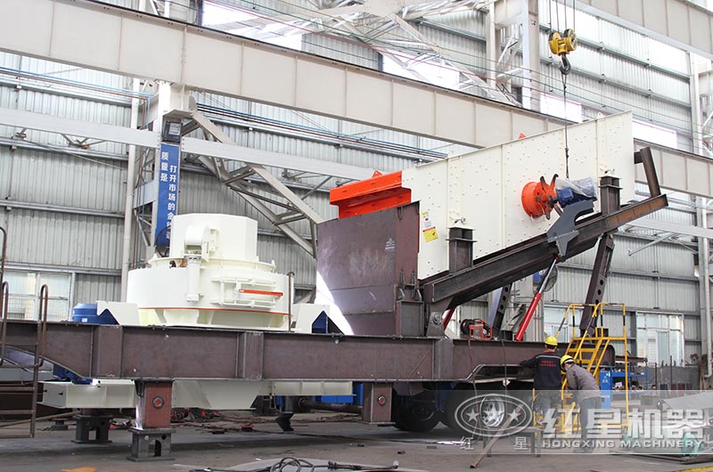 時產(chǎn)100噸移動制砂機(jī)生產(chǎn)車間 時產(chǎn)100噸移動制砂機(jī)生產(chǎn)車間