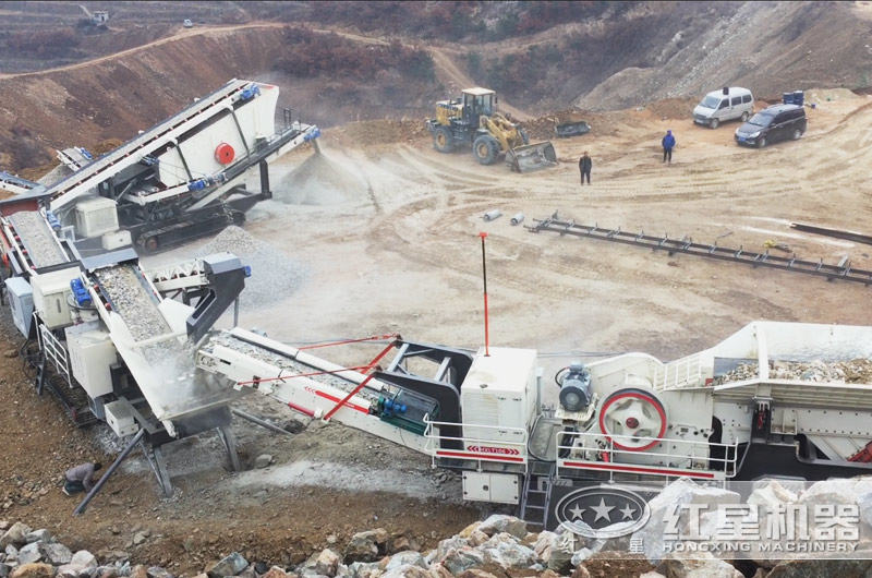 廣州履帶式全自動流動碎石打沙機生產線現場 廣州履帶式全自動流動碎石打沙機生產線現場