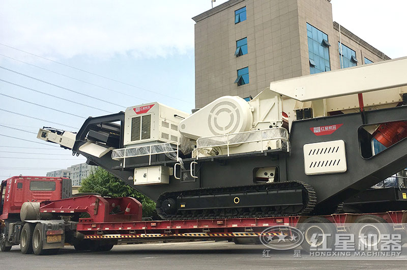 時產(chǎn)100噸履帶式液壓巖石破碎機(jī)直接發(fā)往客戶現(xiàn)場 時產(chǎn)100噸履帶式液壓巖石破碎機(jī)直接發(fā)往客戶現(xiàn)場