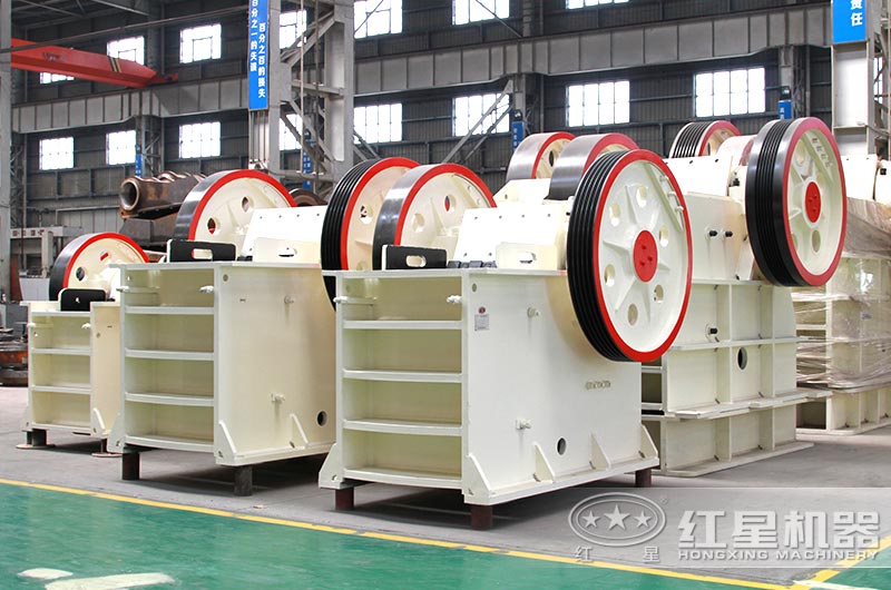 圖1:顎式破碎機 圖1:顎式破碎機