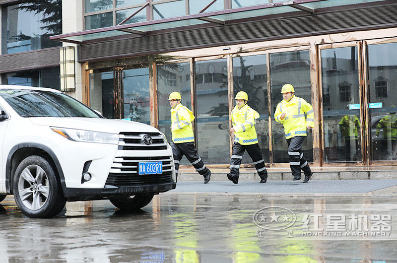 隨時(shí)隨地奔赴現(xiàn)場,讓您做到防疫和生產(chǎn)兩不誤 隨時(shí)隨地奔赴現(xiàn)場,讓您做到防疫和生產(chǎn)兩不誤