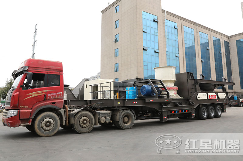 便攜式粉碎機發(fā)貨現(xiàn)場 便攜式粉碎機發(fā)貨現(xiàn)場