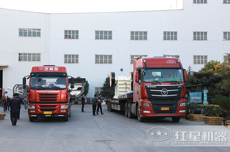 全套破碎機(jī)設(shè)備發(fā)貨 全套破碎機(jī)設(shè)備發(fā)貨