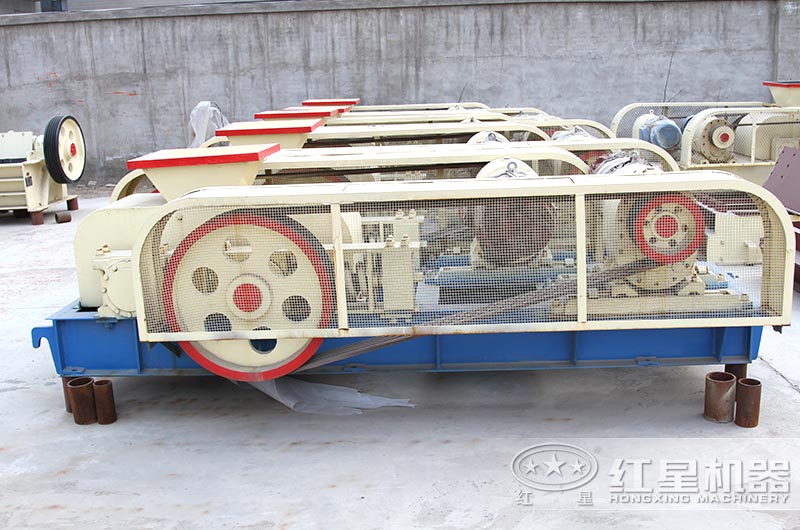 對輥制砂機型號齊全,有現貨 對輥制砂機型號齊全,有現貨