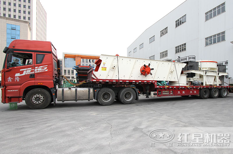 風(fēng)化石制砂機設(shè)備發(fā)往江蘇 風(fēng)化石制砂機設(shè)備發(fā)往江蘇