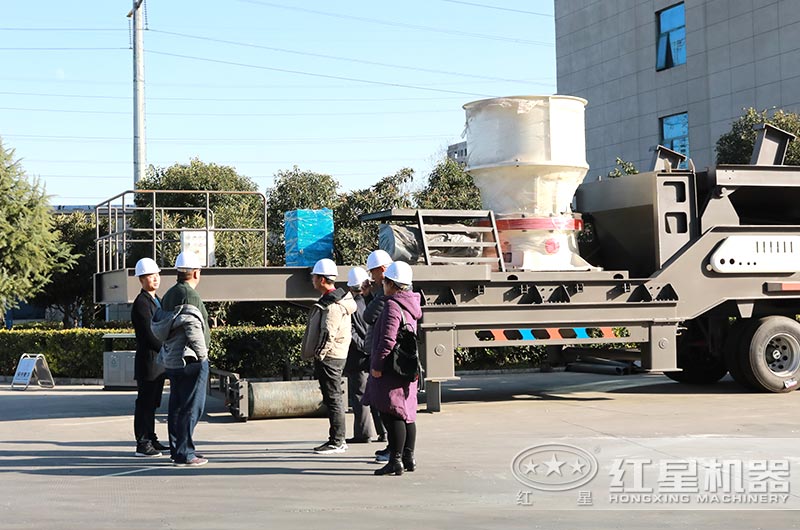 客戶到廠區(qū)實地考察 客戶到廠區(qū)實地考察