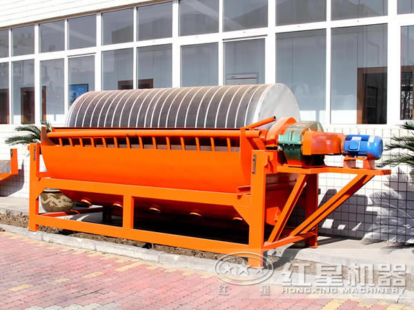 赤鐵礦磁選機(jī)圖片 赤鐵礦磁選機(jī)圖片