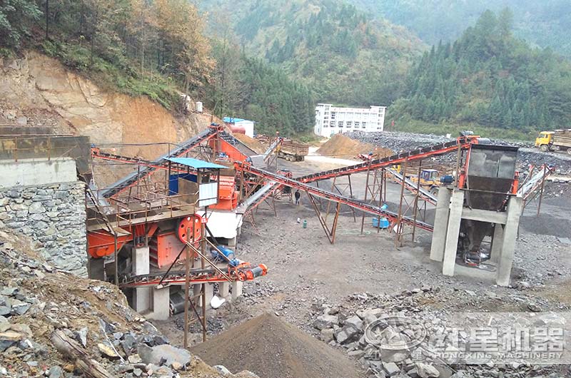 煤礦破碎機(jī)工作現(xiàn)場(chǎng)實(shí)拍圖 煤礦破碎機(jī)工作現(xiàn)場(chǎng)實(shí)拍圖