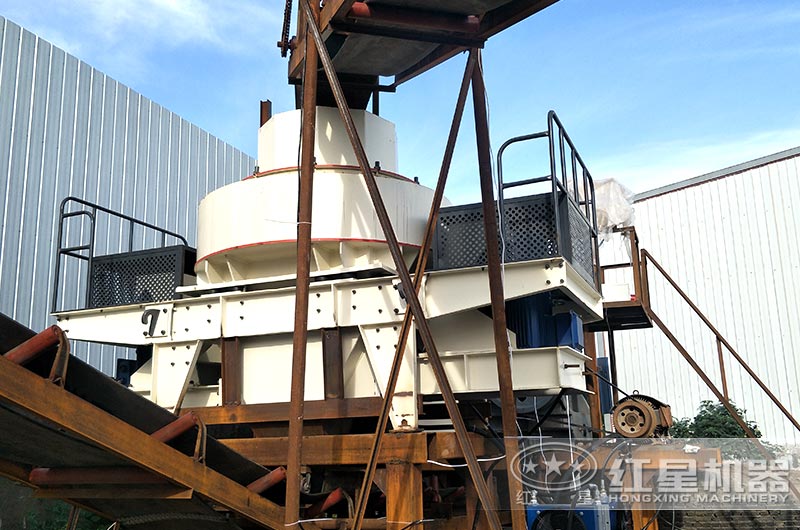 制砂機(jī)工作現(xiàn)場圖片 制砂機(jī)工作現(xiàn)場圖片