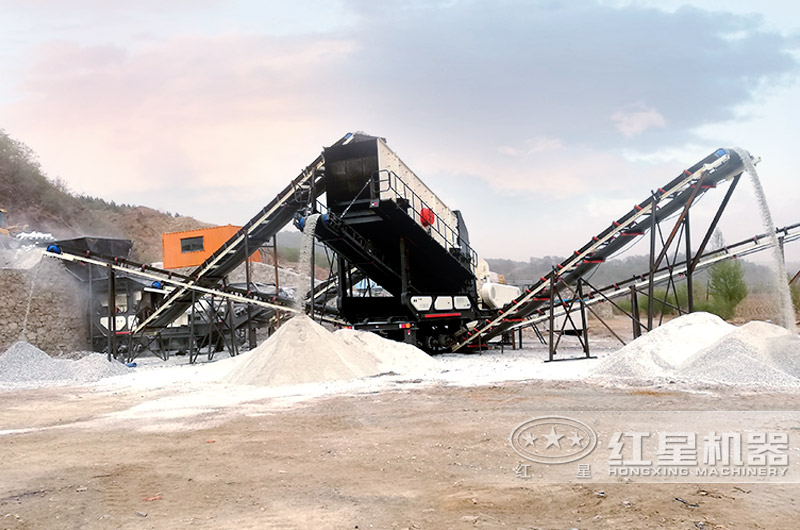 綠色環(huán)保的流動(dòng)式粉碎機(jī)工作現(xiàn)場 綠色環(huán)保的流動(dòng)式粉碎機(jī)工作現(xiàn)場