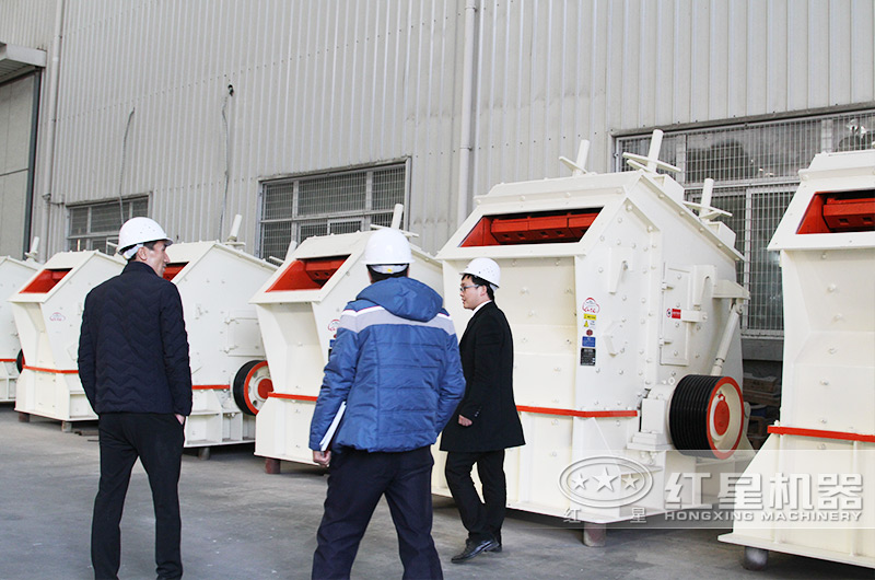 客戶來廠考察設(shè)備 客戶來廠考察設(shè)備