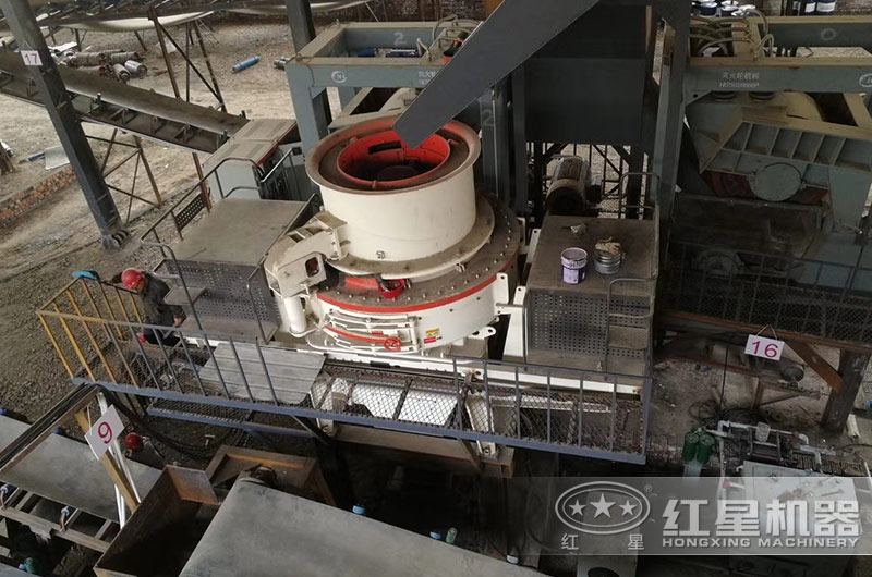 HVI制砂機(jī)現(xiàn)場實(shí)拍 HVI制砂機(jī)現(xiàn)場實(shí)拍